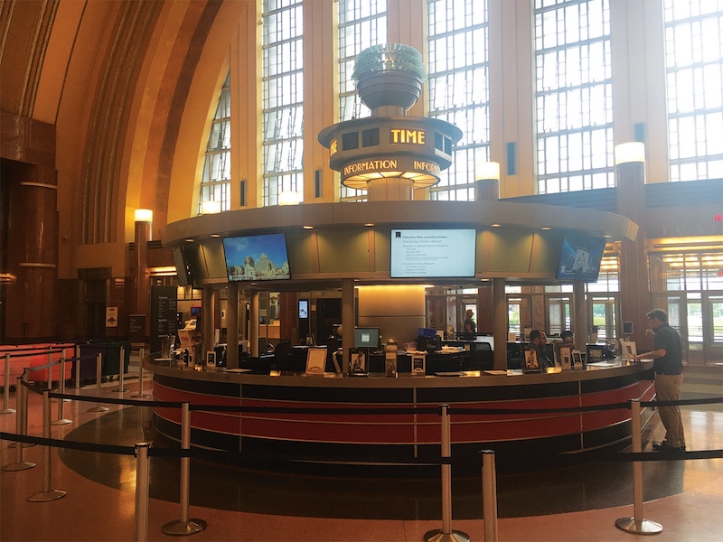 Cincinnati Museum Center deploys digital signage system powered by Visix's AxisTV Signage Suite software