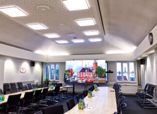 Philips Unite LED brings new energy and seamless collaboration capabilities to government offices with a 135” All In One display solution