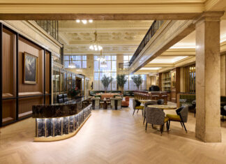 iQ Offices Brings L-Acoustics Soka and X Series into a Heritage 1917 Banking Hall Without Touching the Marble